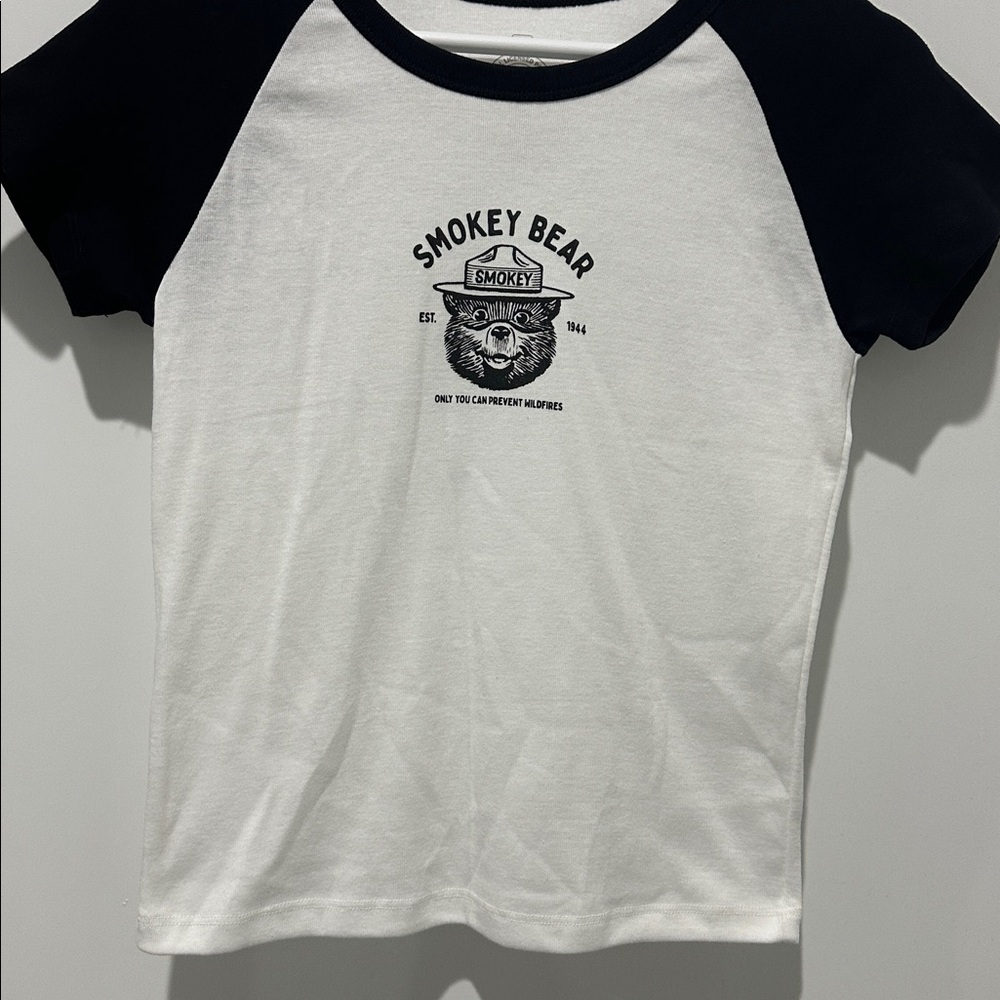 SMOKEY BEAR RAGLAN GRAPHIC BABY TEE - Picture 3 of 8